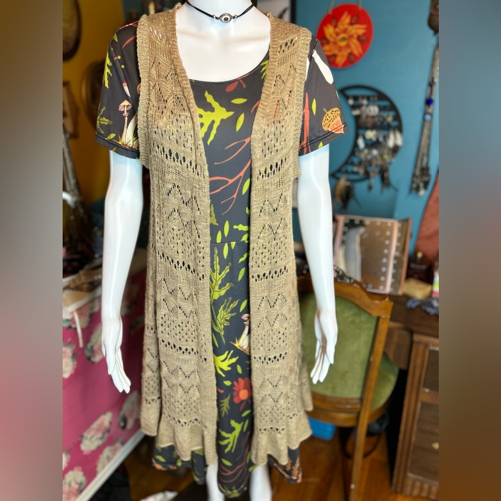 Super Cute Sleeveless Crochet Open Front Long Cardigan
